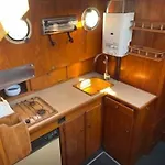 보트호텔 Sejour Insolite- Bateau Hotel- La Rochelle