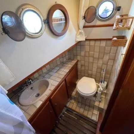 Sejour Insolite- Bateau Hotel- La Rochelle