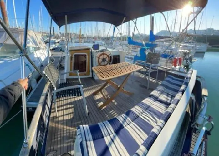 Sejour Insolite- Bateau Hotel- La Rochelle La Rochelle (Charente-Maritime)